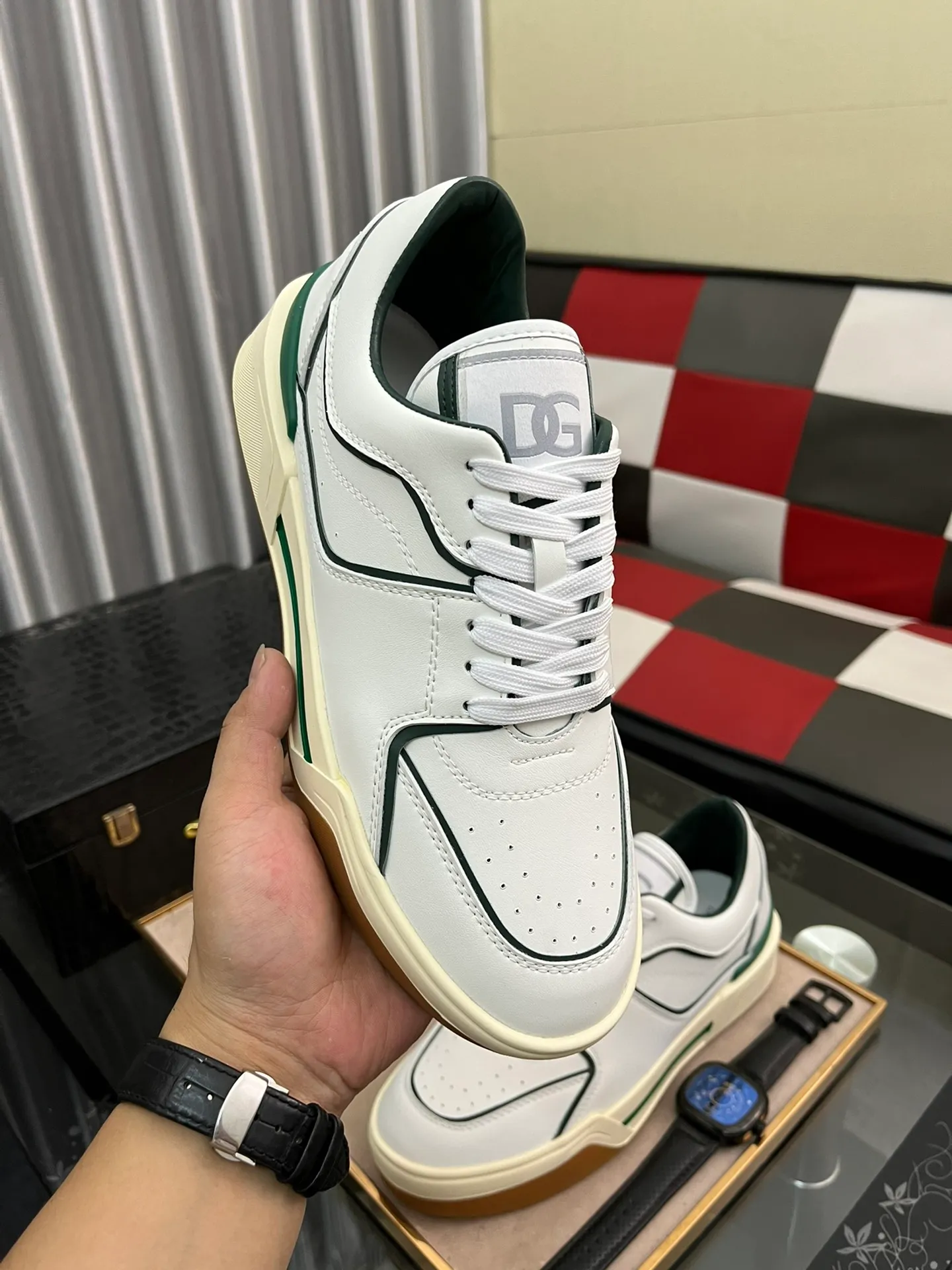 Ex-factory price 480⌚️⌚️[DG] The latest official website high-top casual, men's shoes with original quality imported first-layer cowhide stitching➕Yangli [Proud] In terms of materials and workmanship, it beats all versions on the market💕Highest quality shipments. Real photos, imported fabrics highlight the unique charm of the brand😘The shoelaces are also original custom-made👻Classic lace-up shoes are very comfortable on the feet, and the sizes are 38-462⃣️Color options